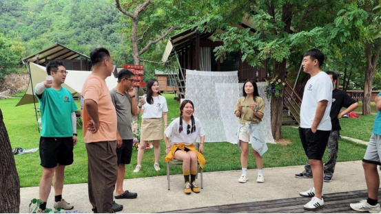 Cuatro Años de Esplendor · Impulsados por el Momento